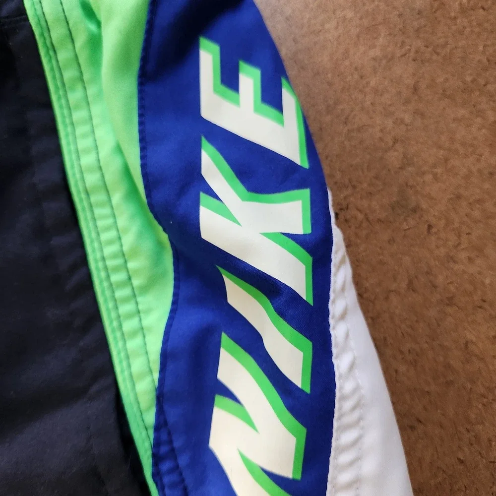 Nike surf up